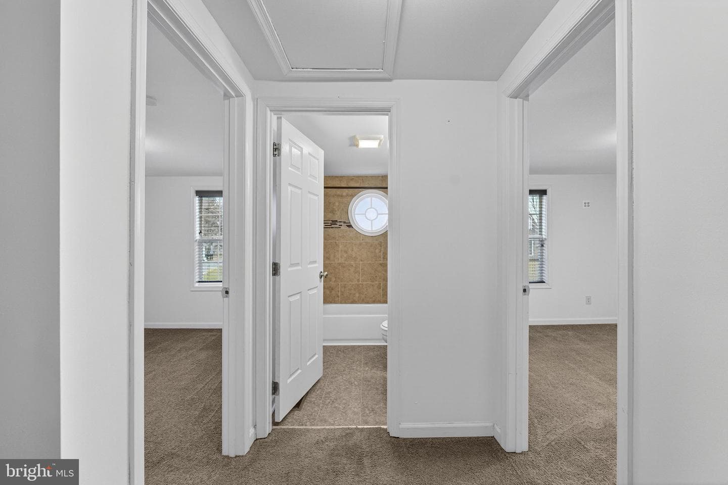 845 Jefferson Avenue photo 27