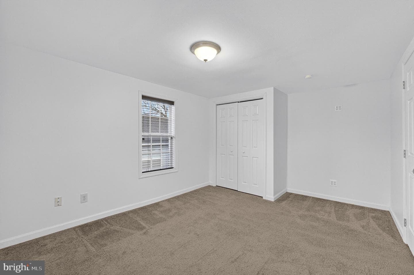 845 Jefferson Avenue photo 29