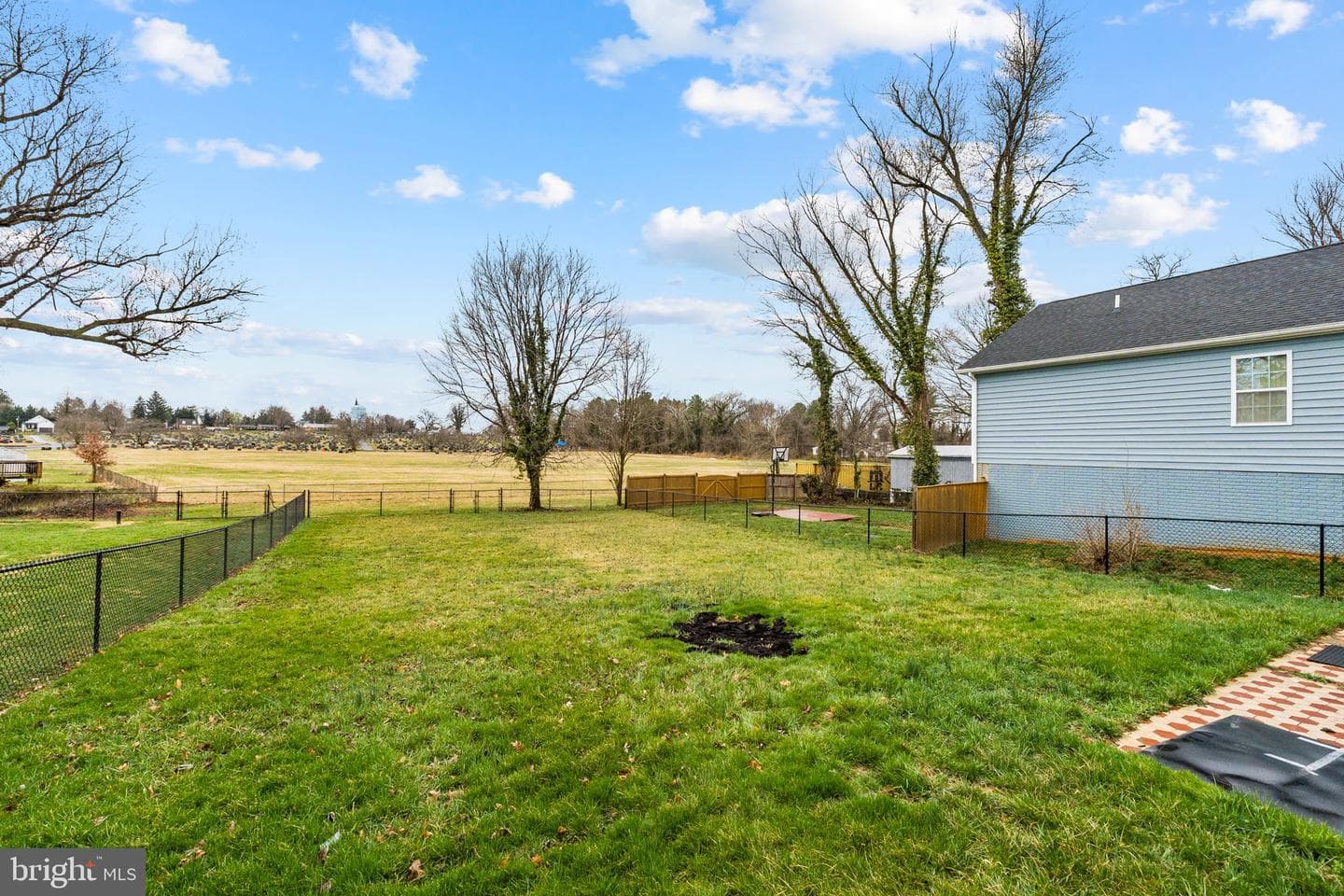 845 Jefferson Avenue photo 48