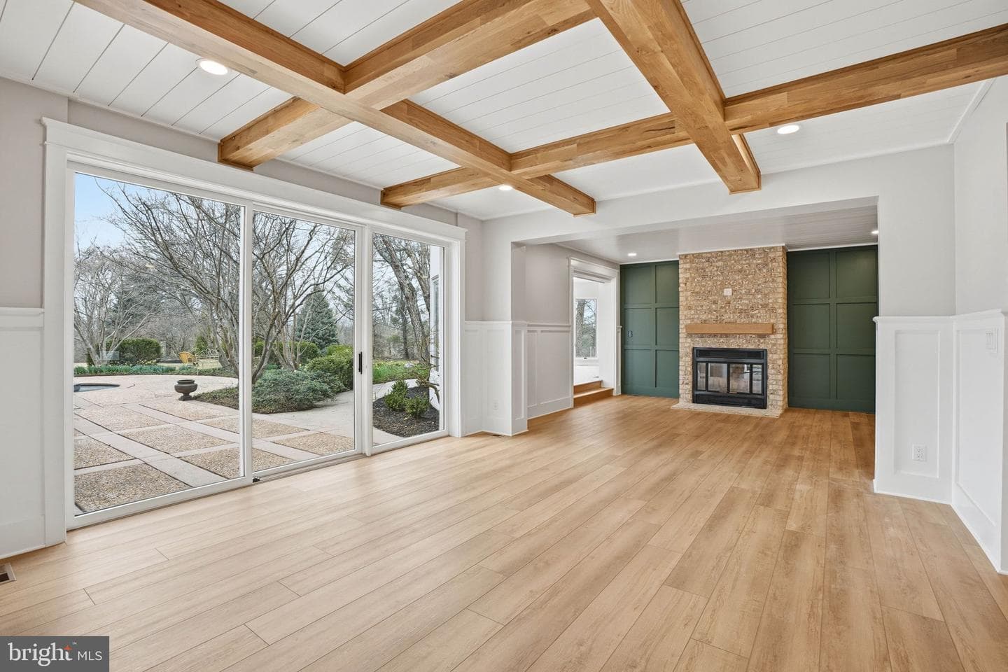 265 Mistletoe Ln photo 7