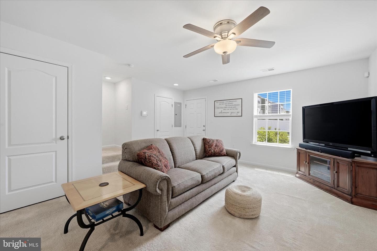 572 Thumper Drive photo 6