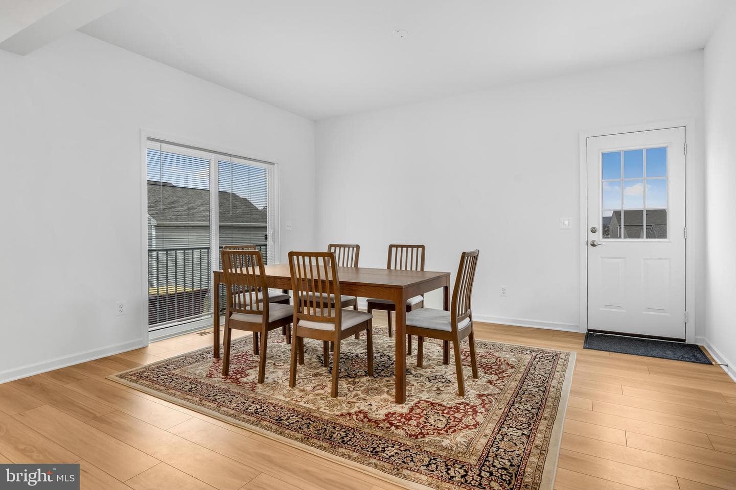 290 Newbury Street photo 18