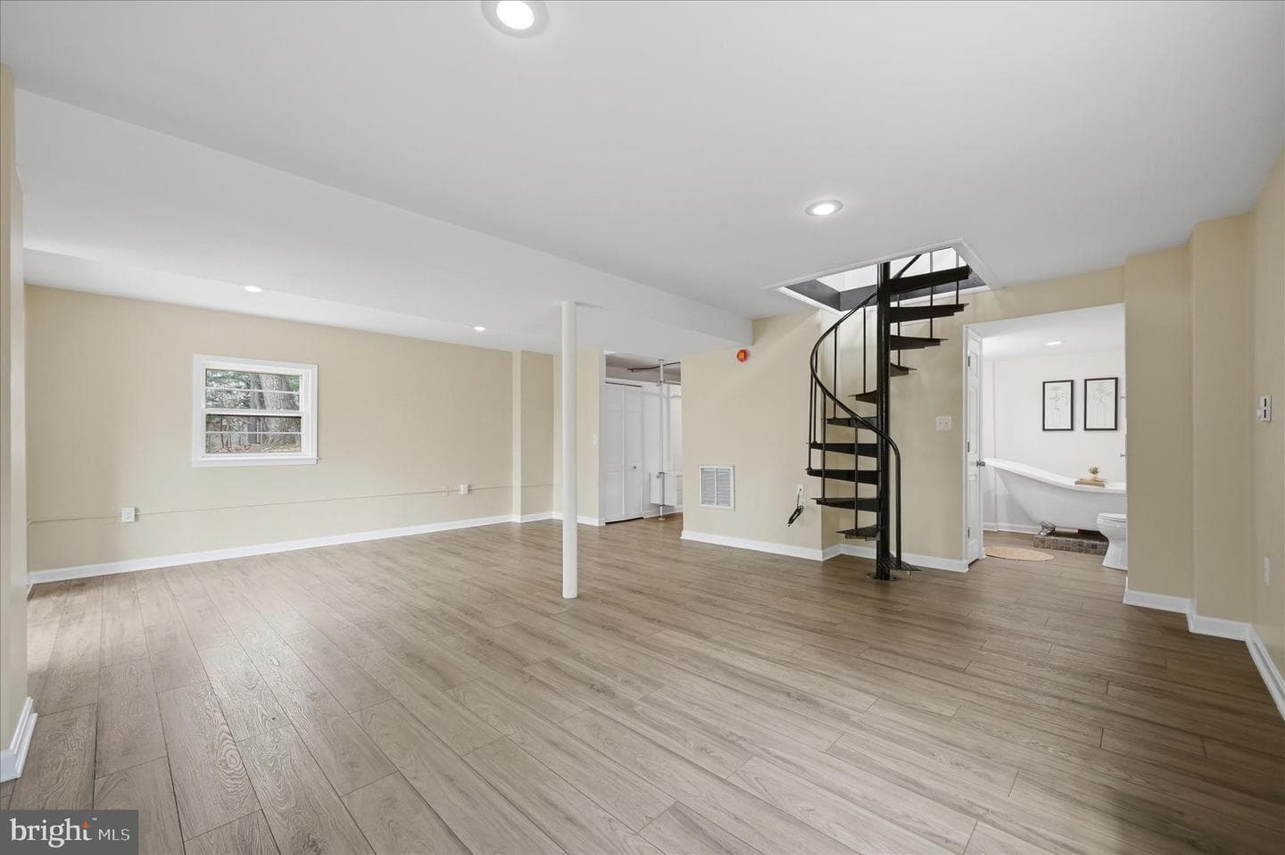 175 Fern Drive photo 40