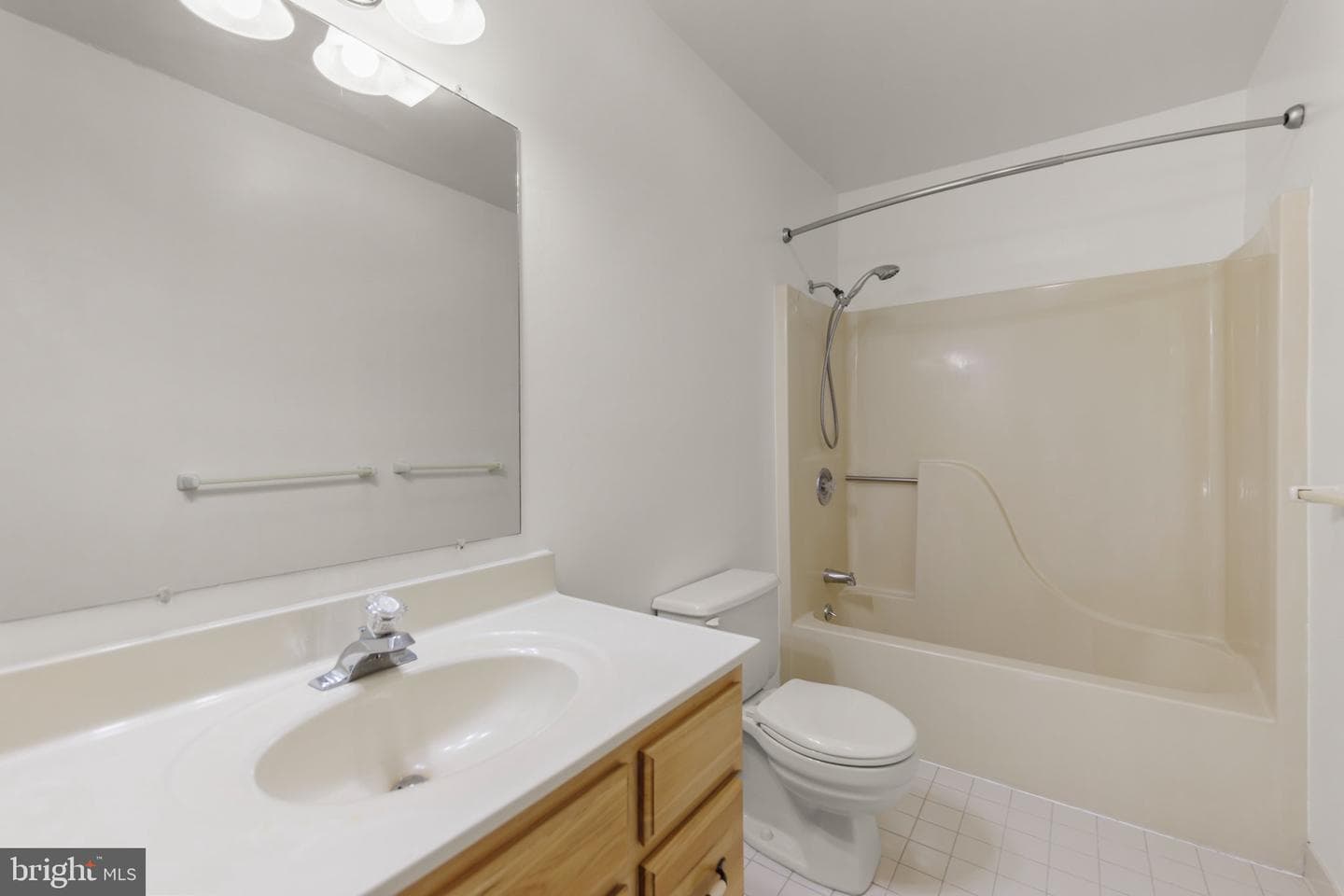 124 Deerfield Drive photo 22