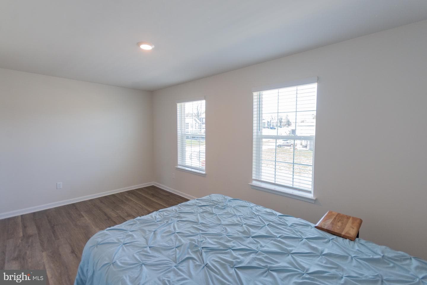 156 Centergate Drive photo 38