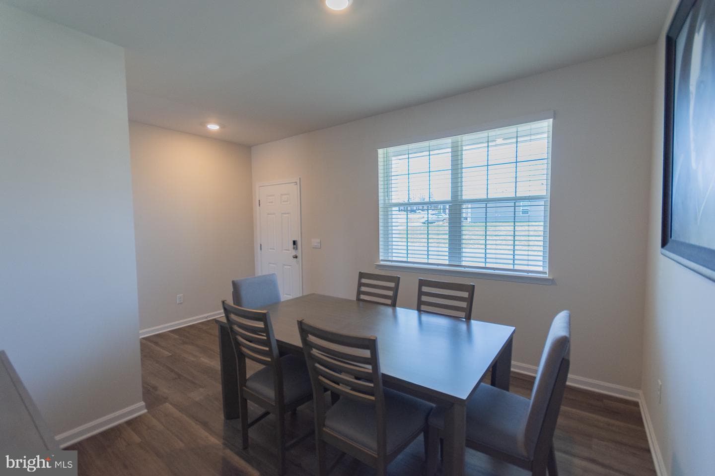 156 Centergate Drive photo 5