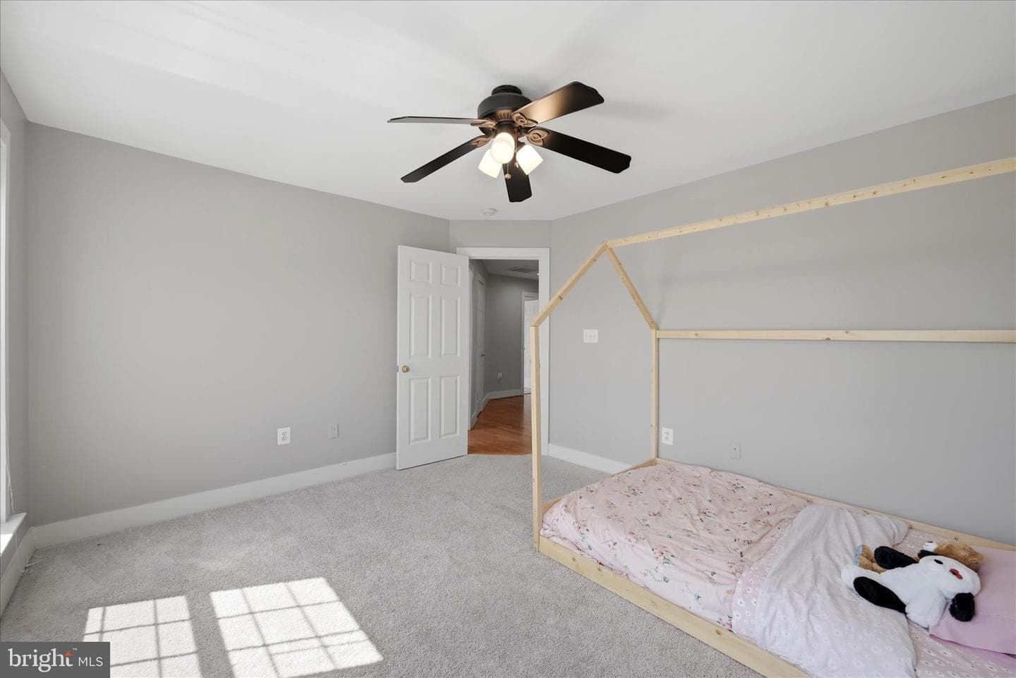 218 Braddock Street photo 34
