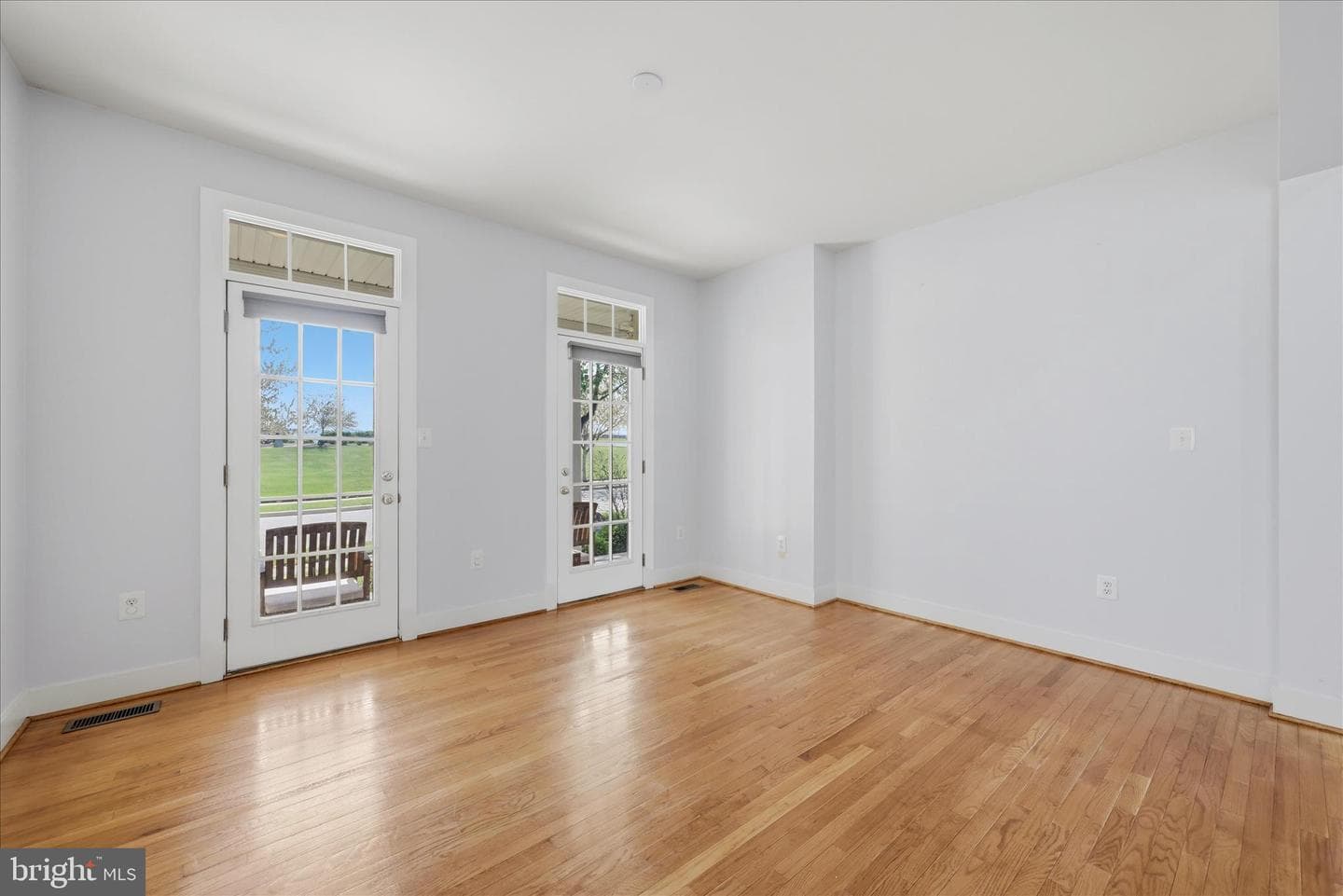 218 Braddock Street photo 7