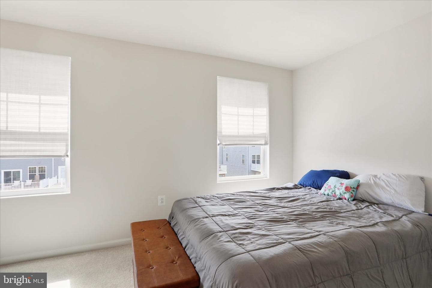 186 Coolidge Avenue photo 24