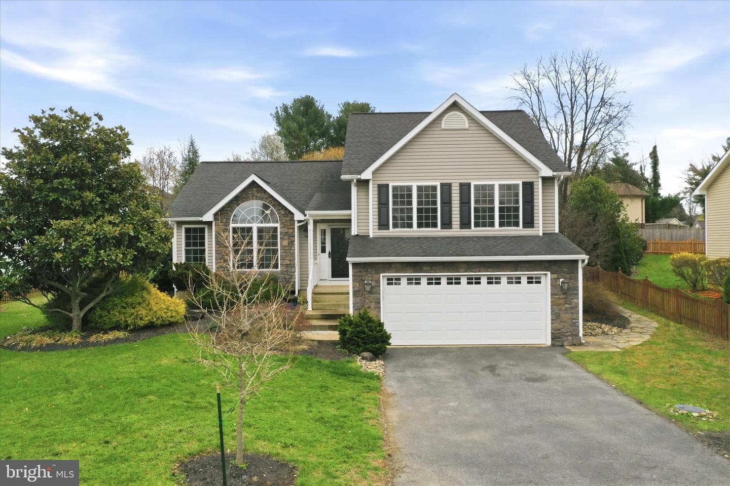 88 Grassy Meadow Road photo 1