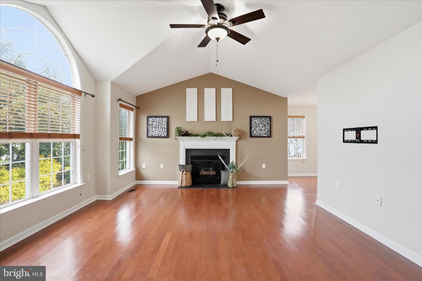 88 Grassy Meadow Road photo 4