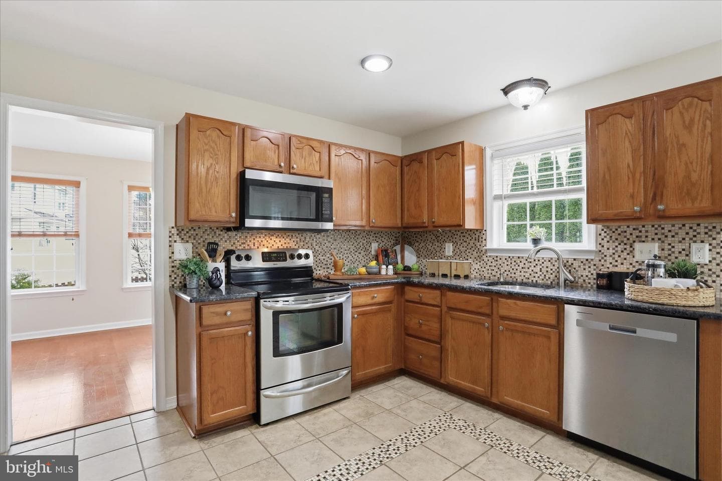 88 Grassy Meadow Road photo 9