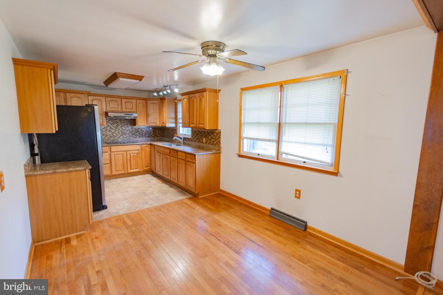 14801 Charles Town Road photo 12