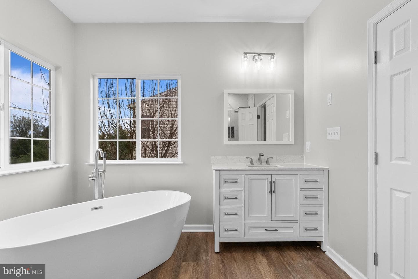 75 Killian Lane photo 34