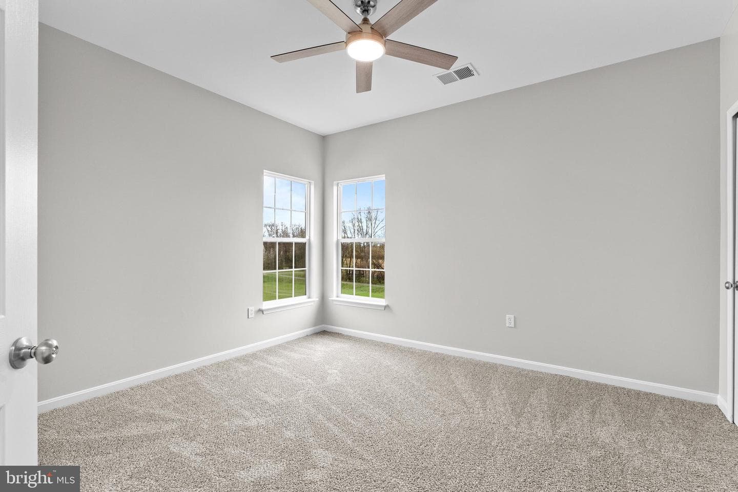 75 Killian Lane photo 44