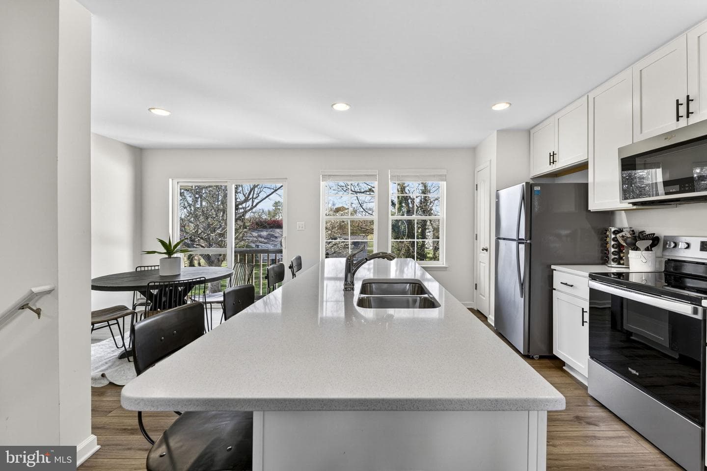 192 Tate Manor Drive photo 3