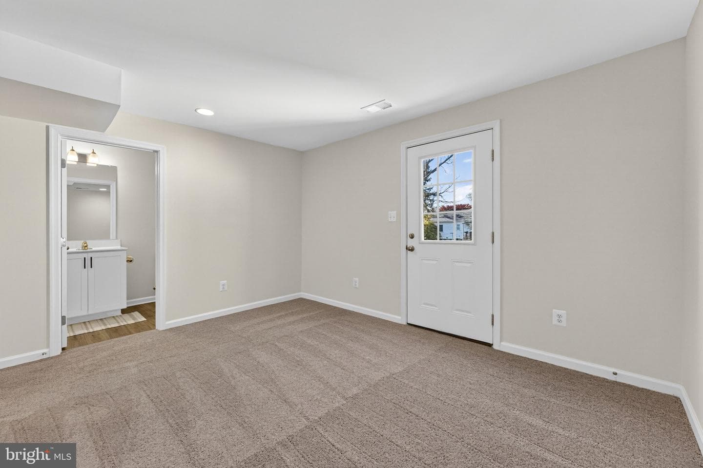 192 Tate Manor Drive photo 37