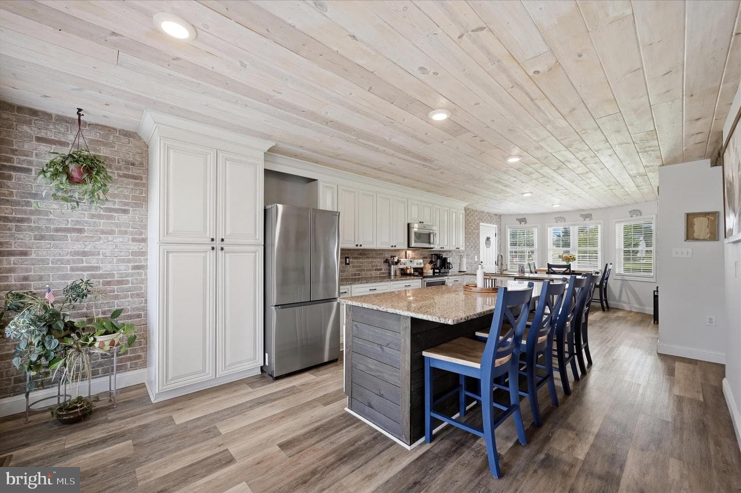 554 Cherry Hill Farm Drive photo 8