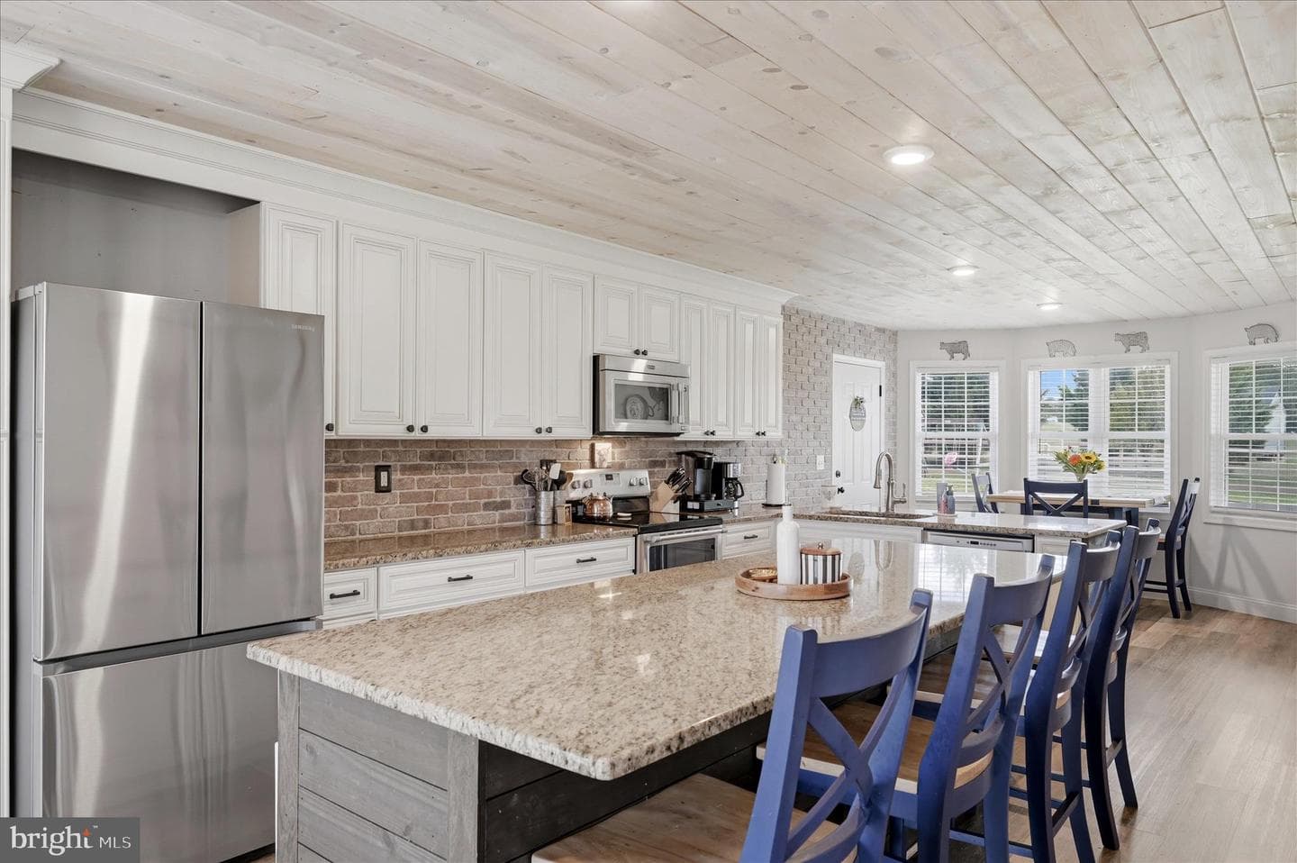 554 Cherry Hill Farm Drive photo 9