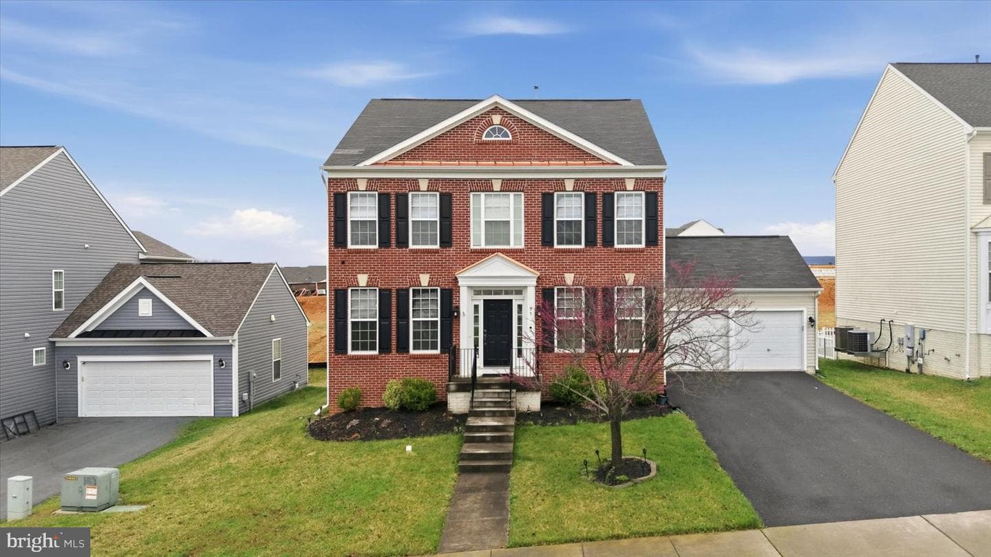 95 Butler Street photo 1