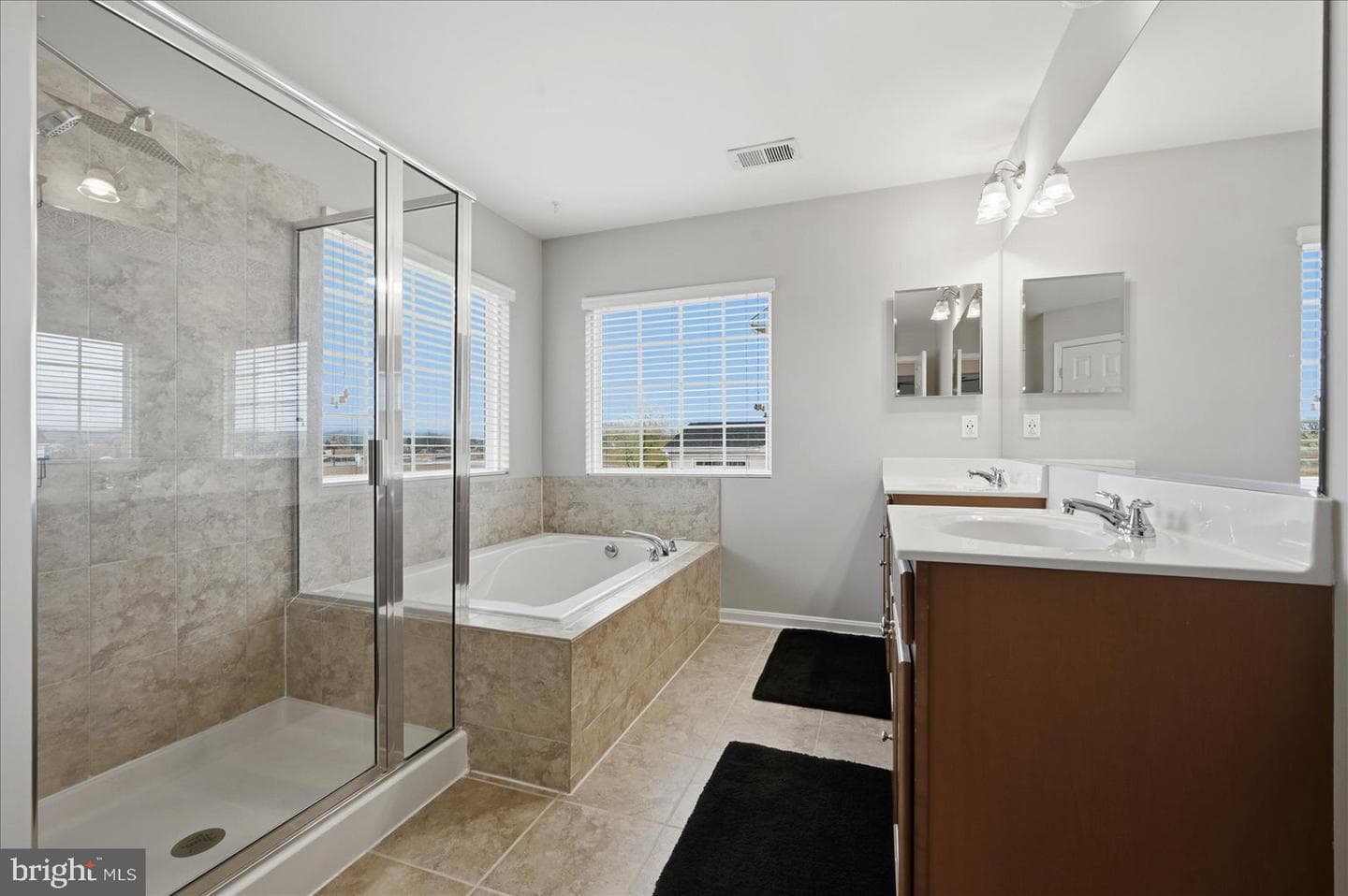 95 Butler Street photo 31