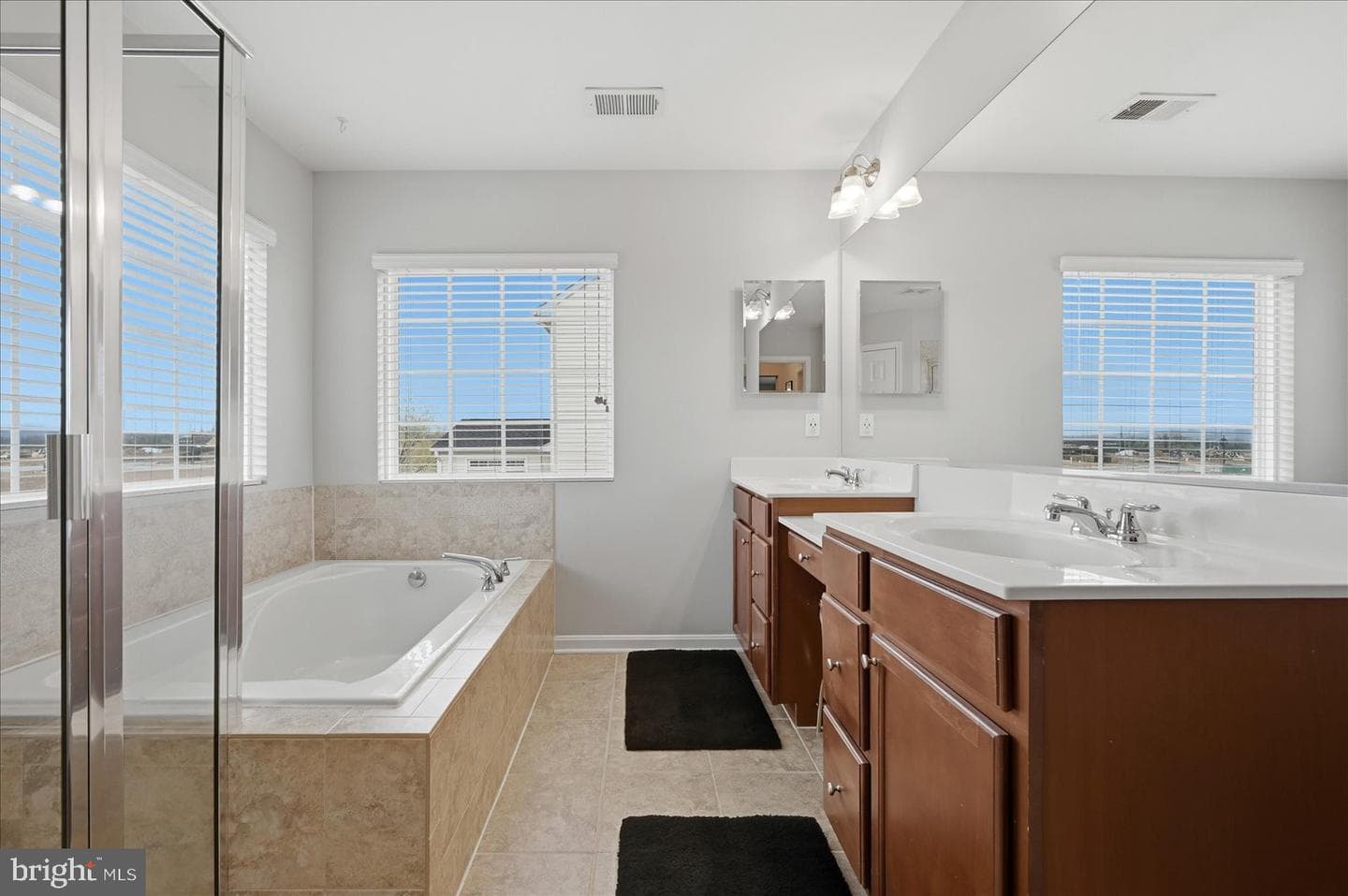 95 Butler Street photo 32