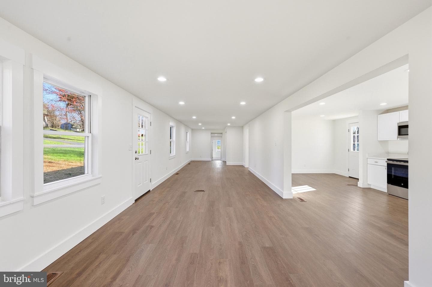 39 Nightingale Lane photo 25