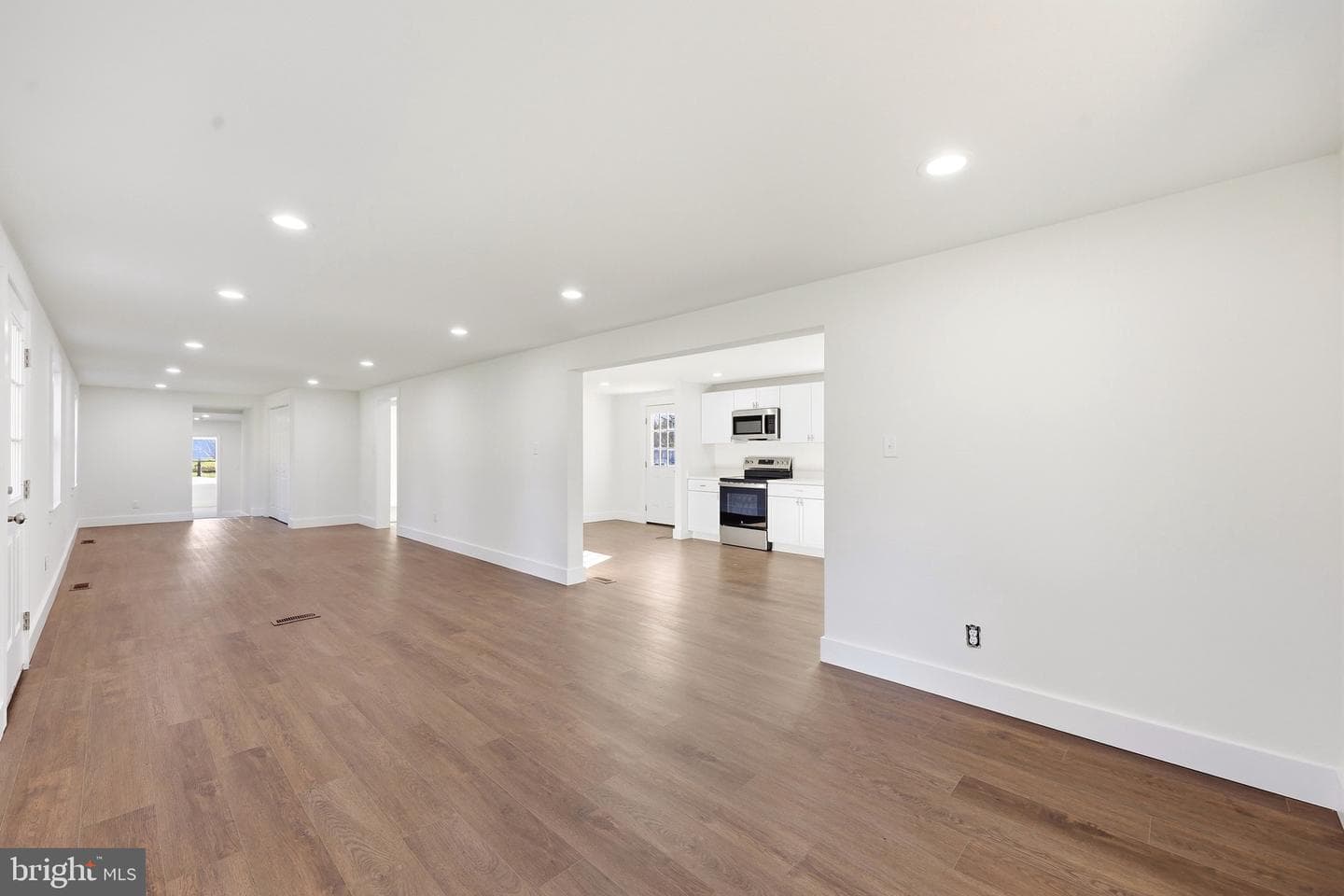 39 Nightingale Lane photo 27