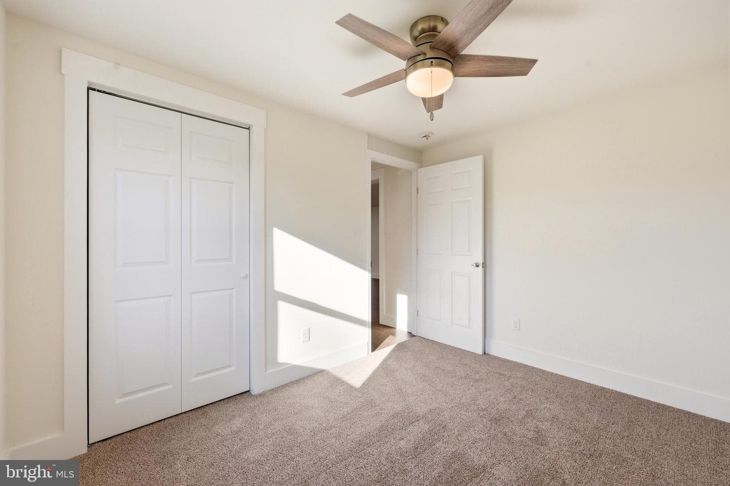 39 Nightingale Lane photo 32