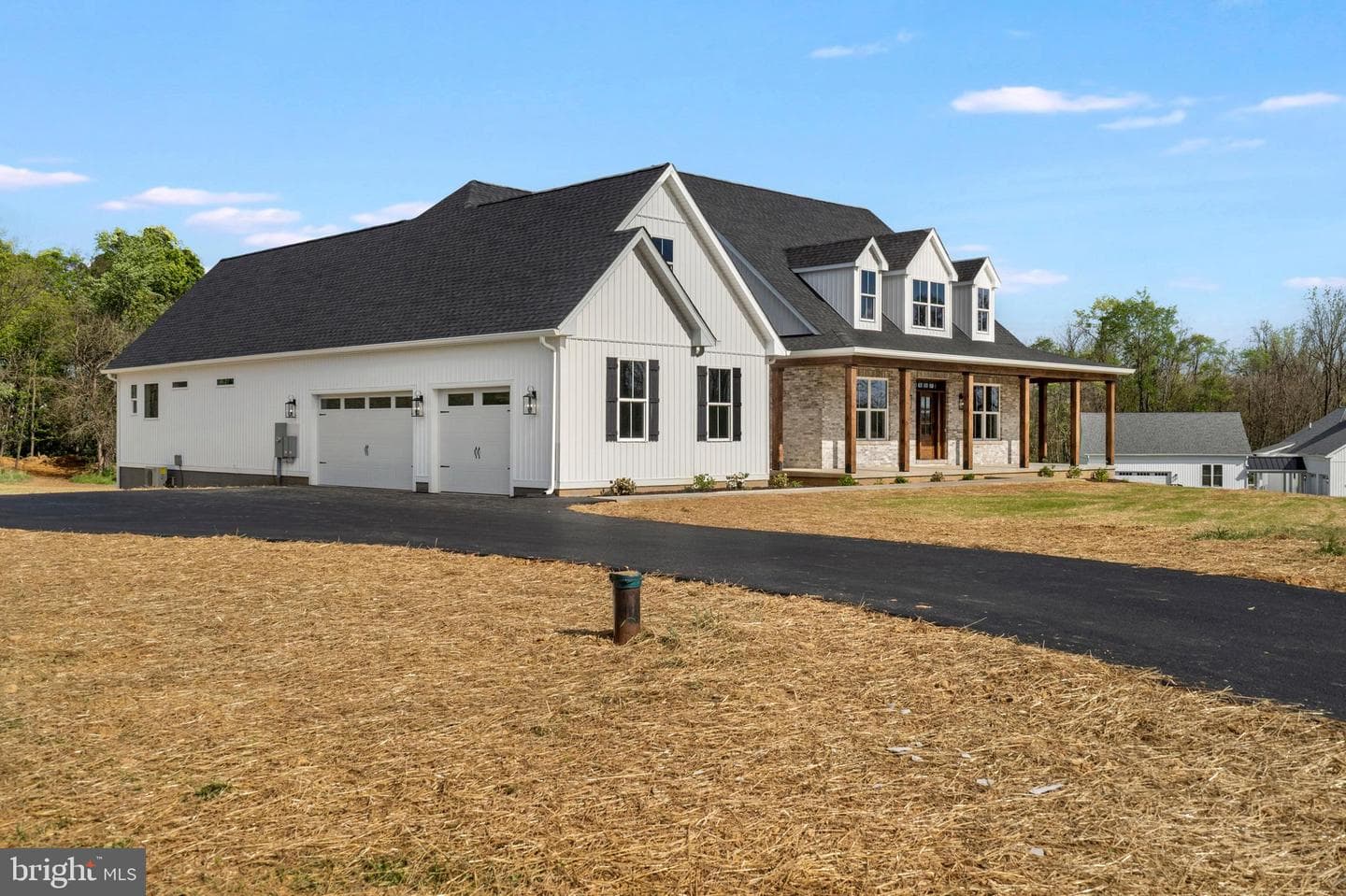 17 Maple Hill Lane photo 64