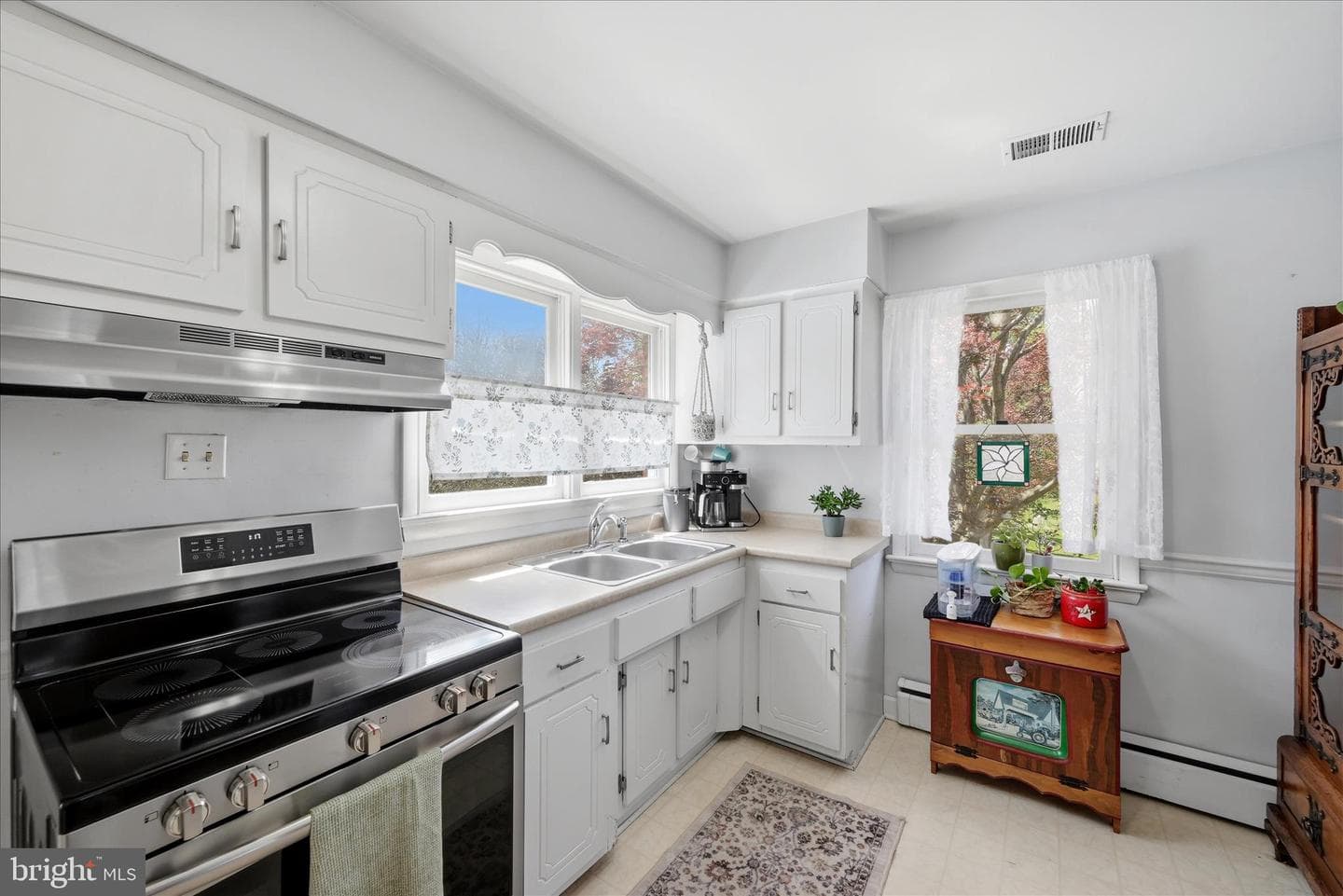 727 Morison Street photo 13