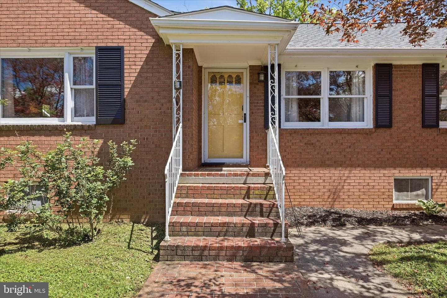 727 Morison Street photo 3