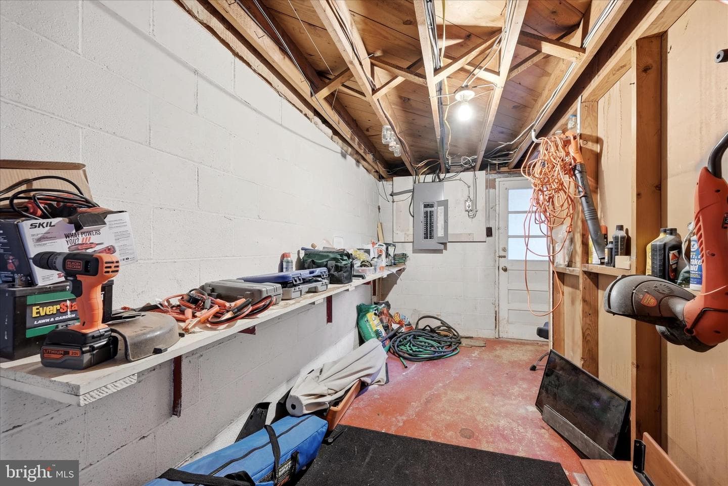 727 Morison Street photo 32