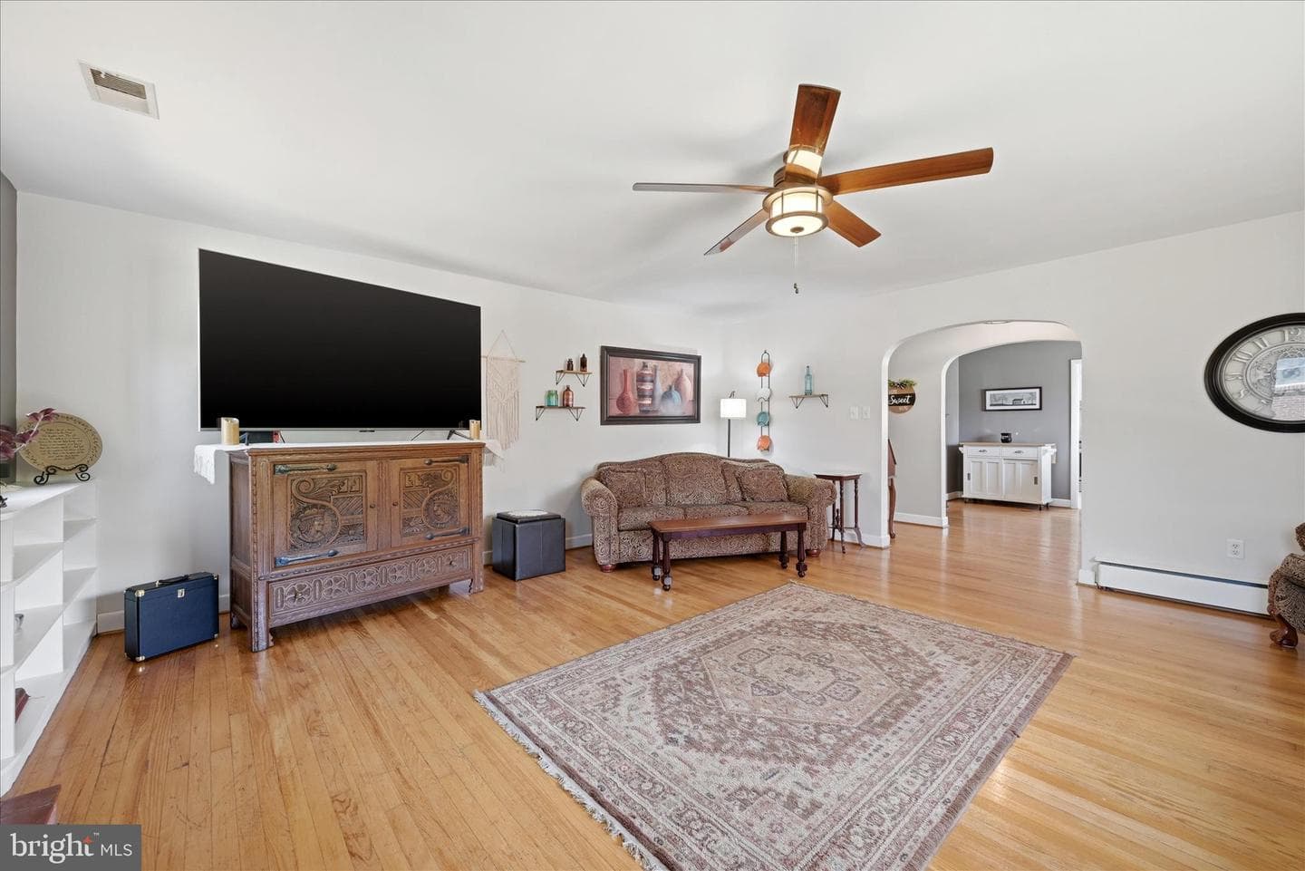 727 Morison Street photo 9