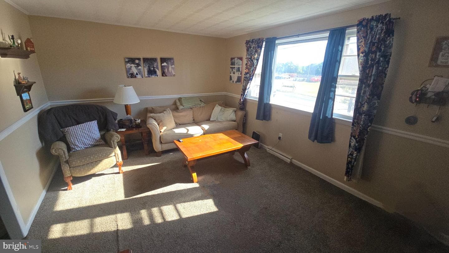 1041 N Mildred Street photo 7