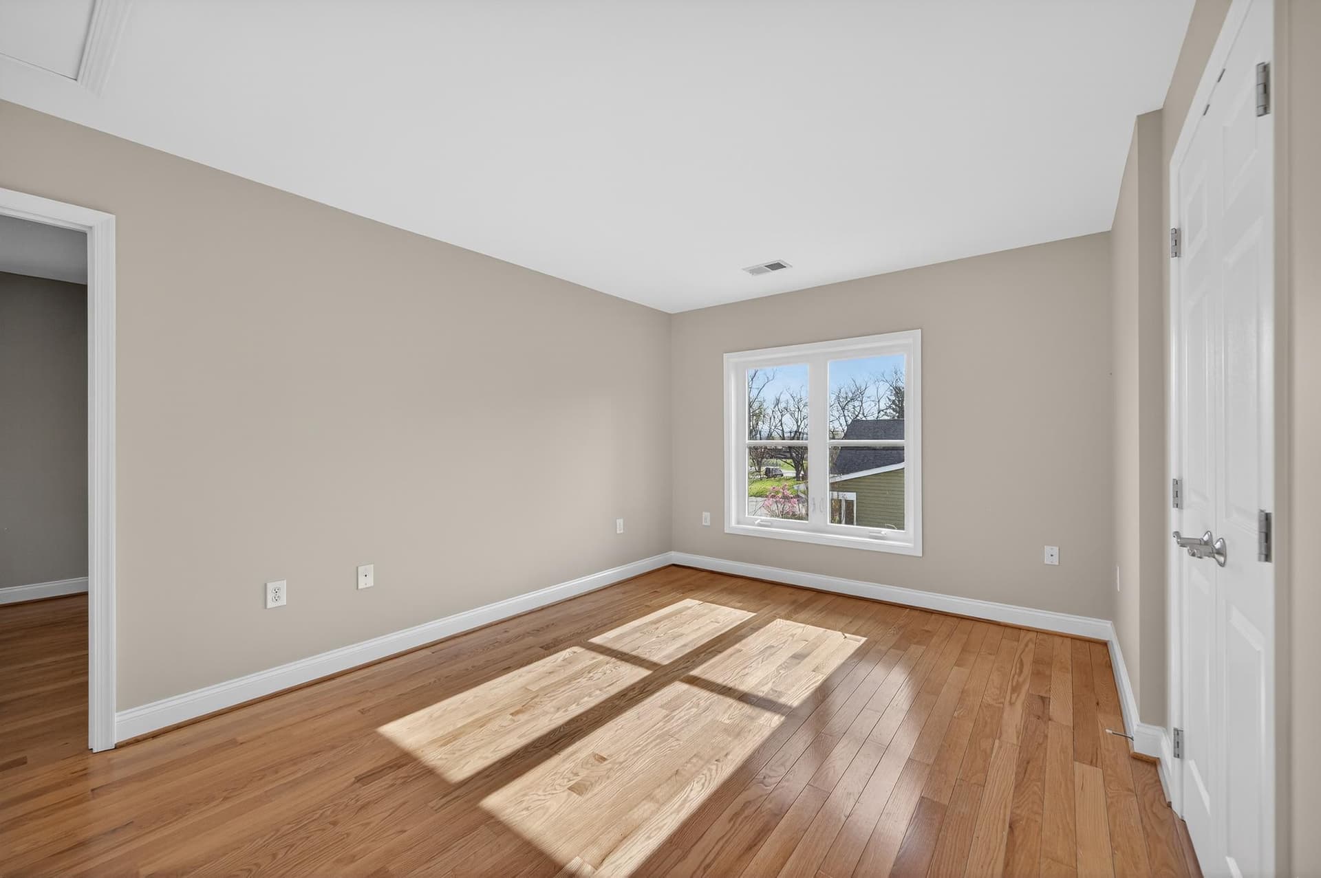 61 Hartzell Drive photo 24