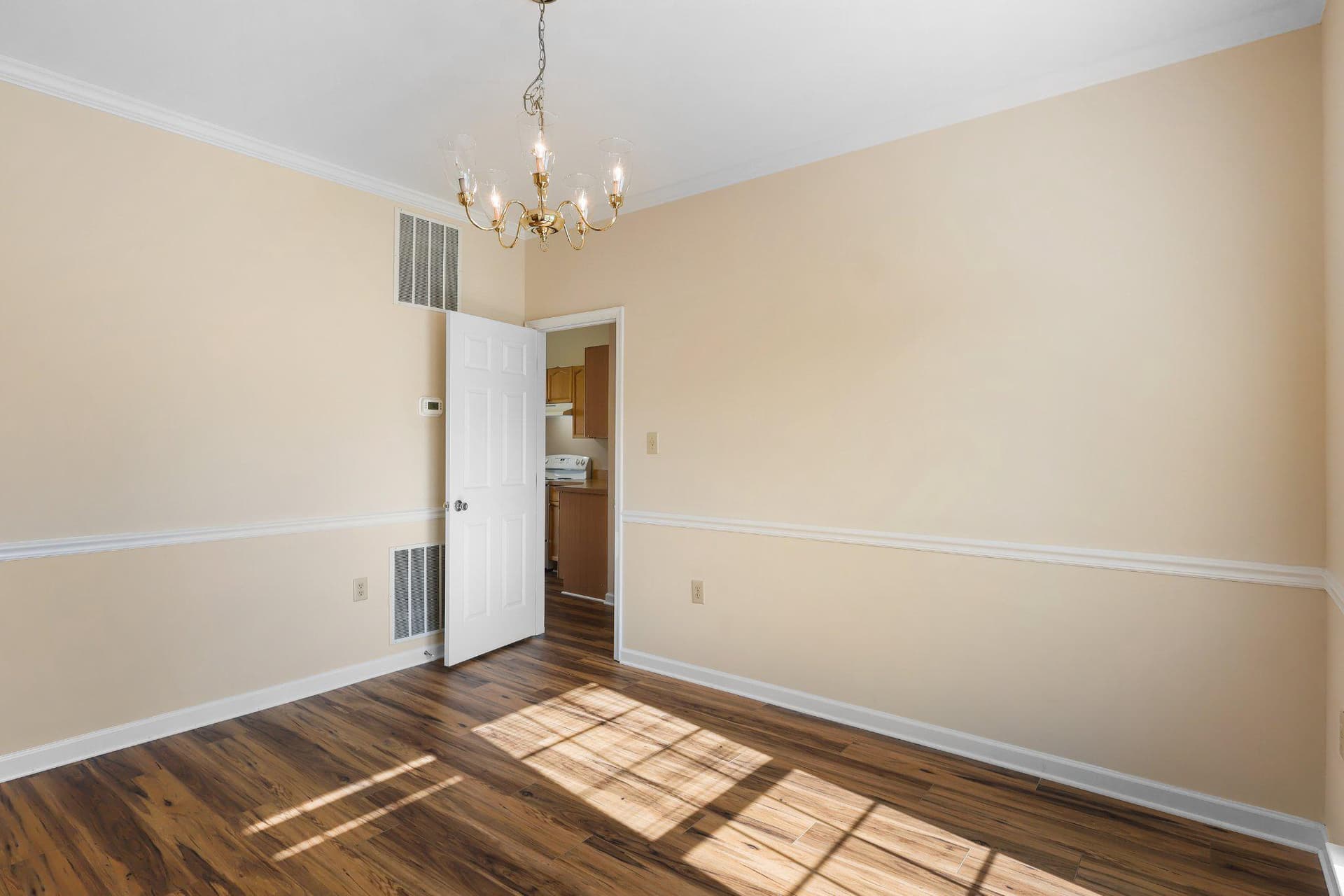 156 Crosswinds Drive photo 10