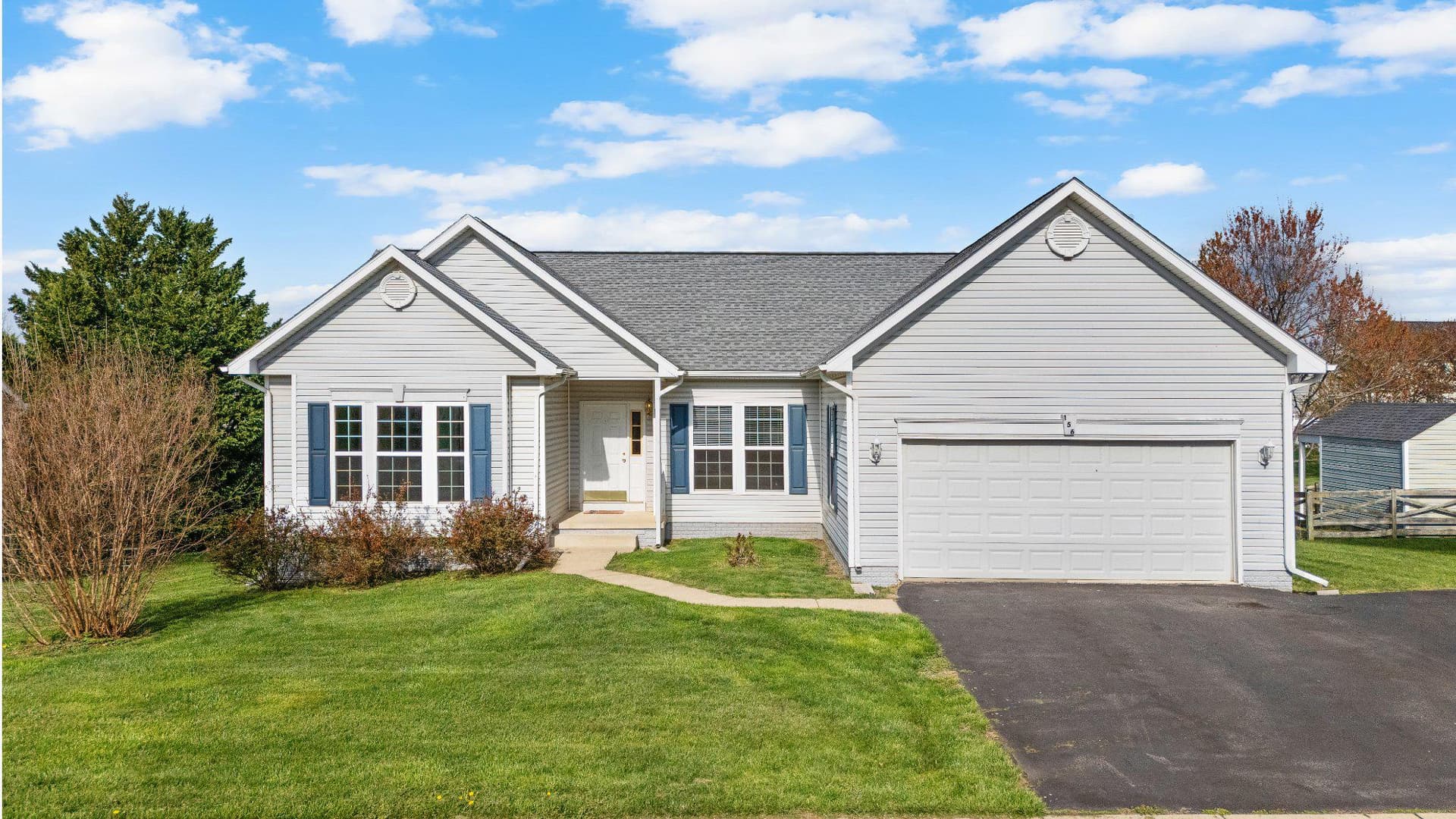 156 Crosswinds Drive photo 3