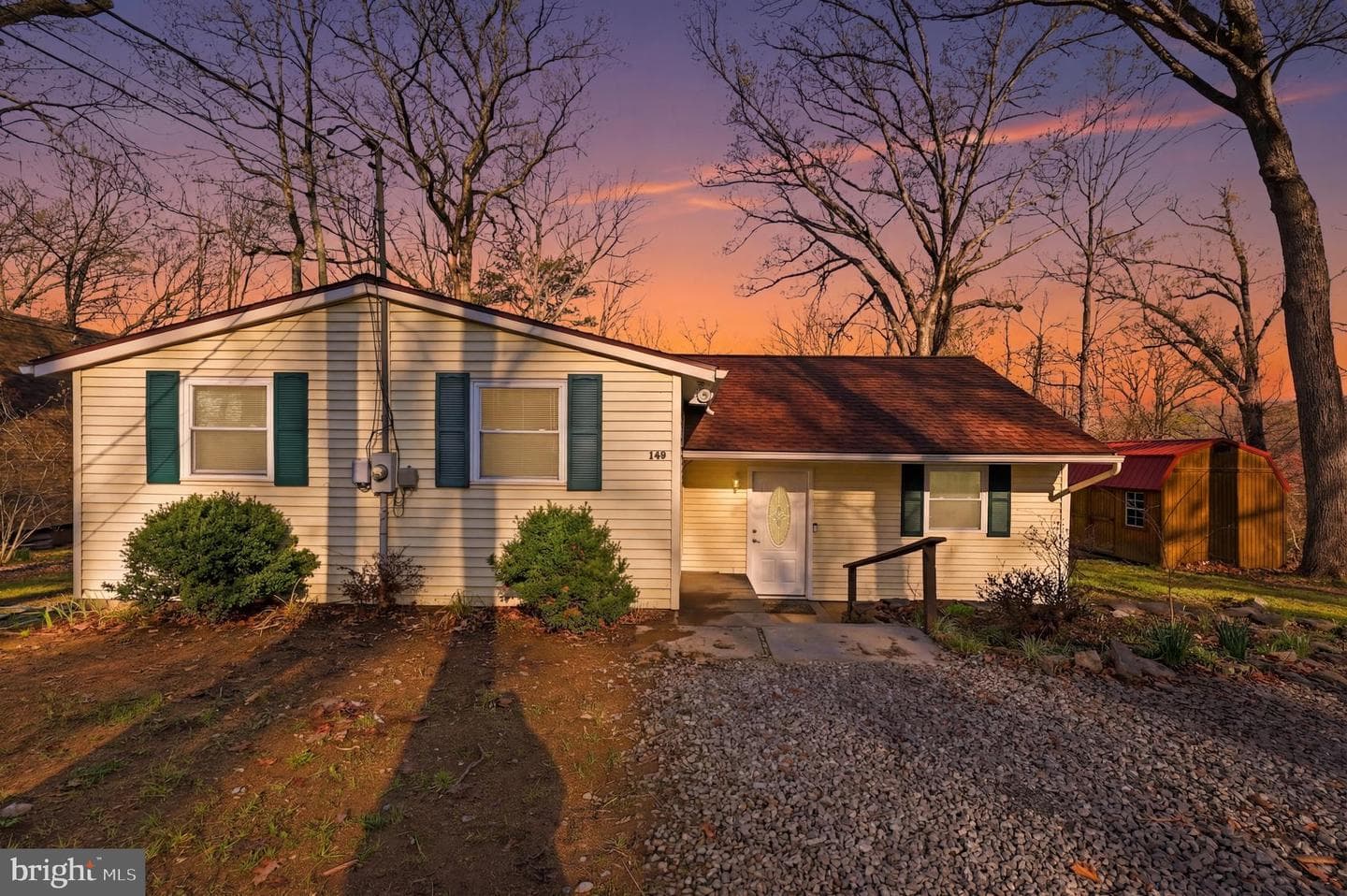 149 Red Squirrel Road
