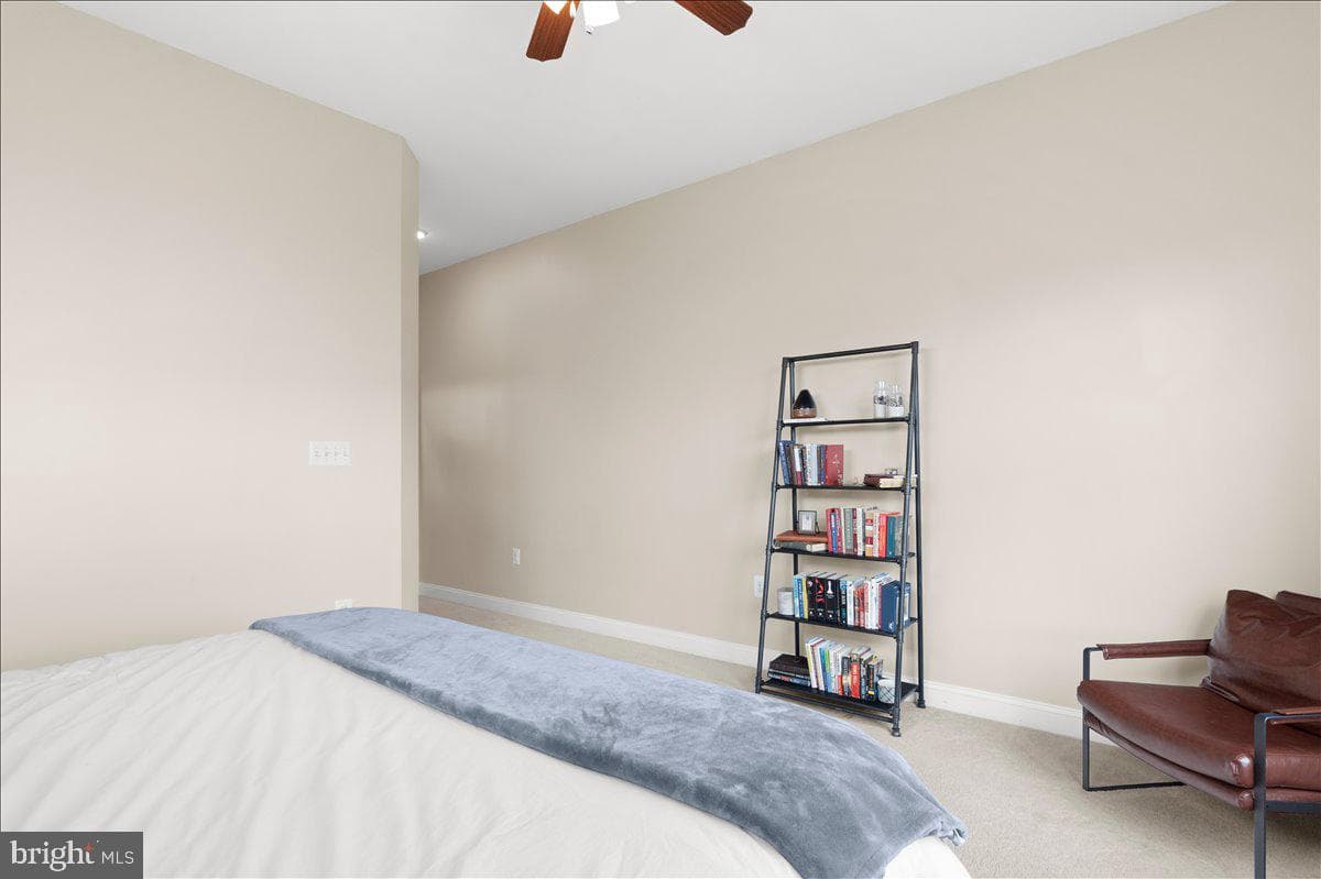 91 Burberry Lane photo 13