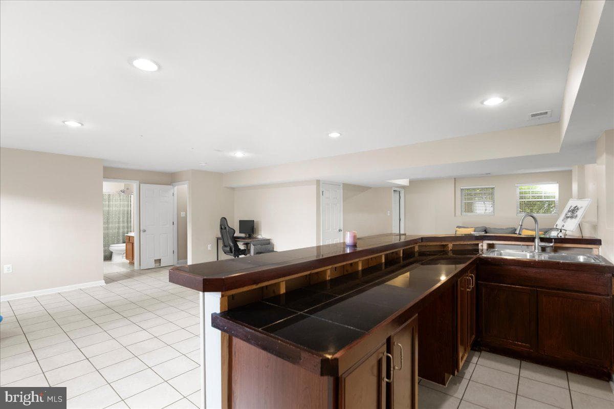 91 Burberry Lane photo 21