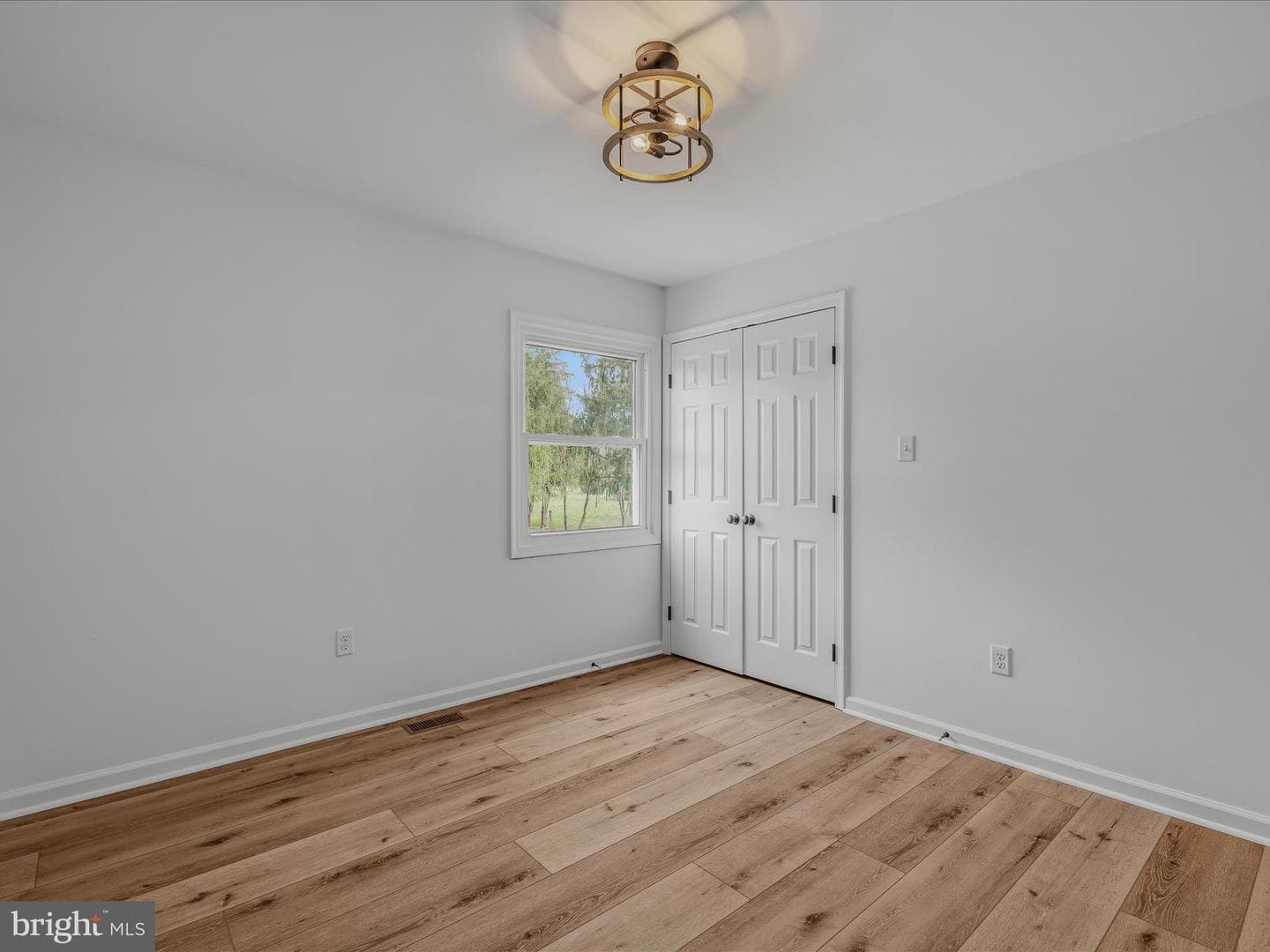 89 Morgan Grove Road photo 32