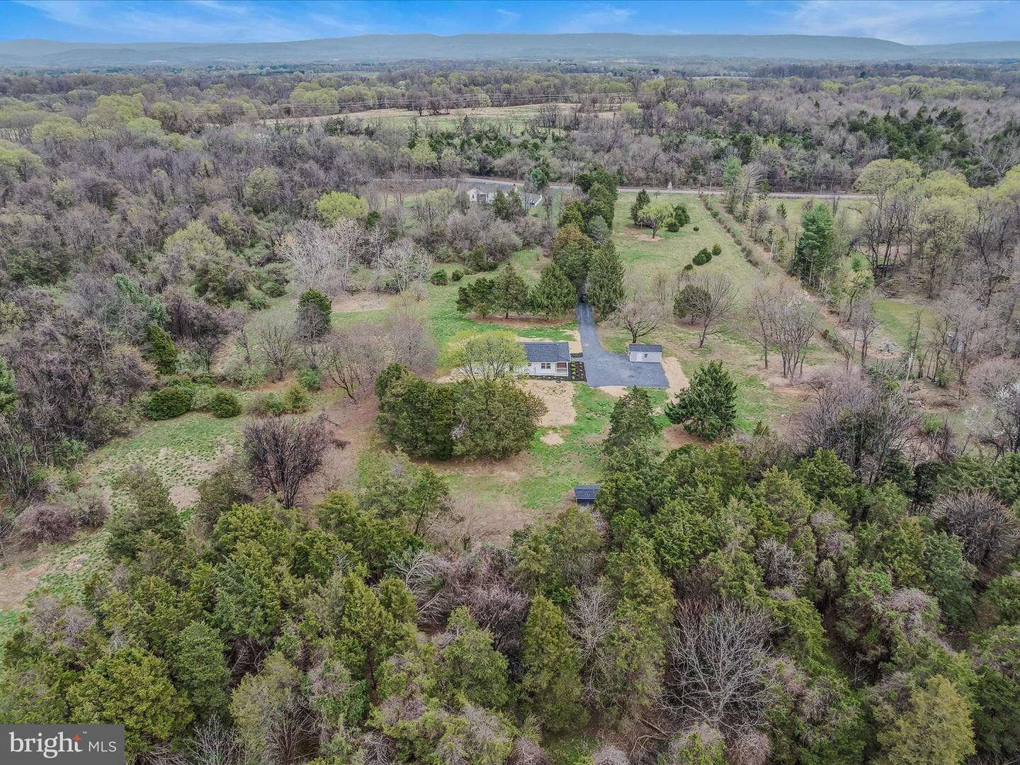 89 Morgan Grove Road photo 59