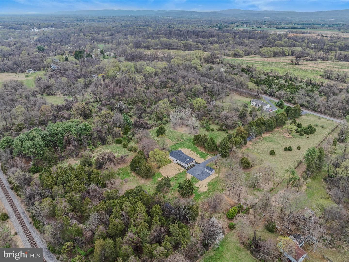89 Morgan Grove Road photo 62