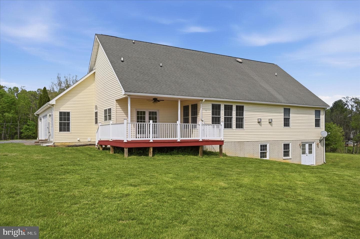 1792 Myerstown Road photo 2