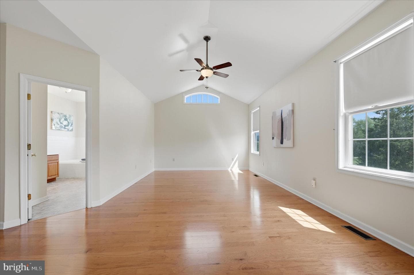 1792 Myerstown Road photo 32