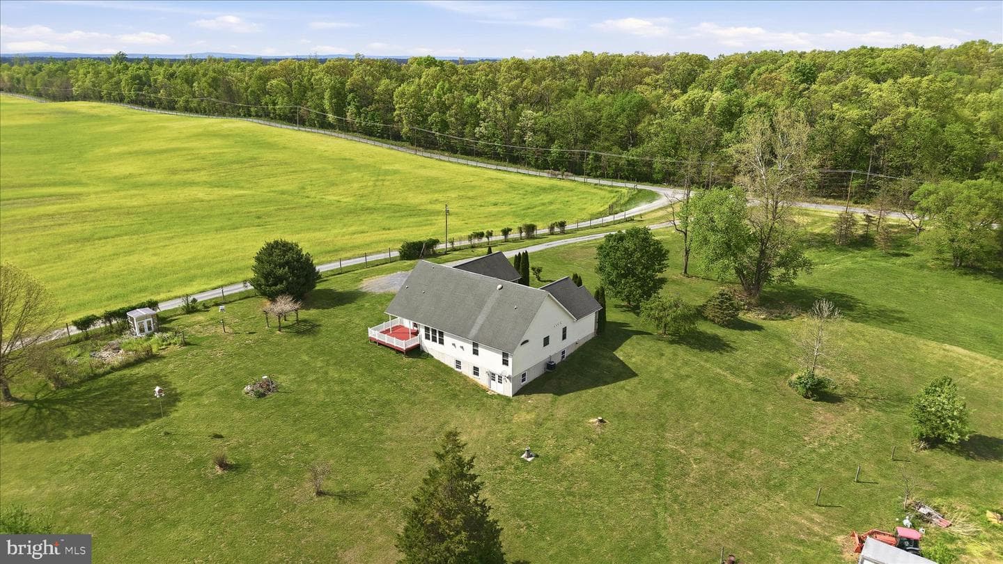 1792 Myerstown Road photo 81