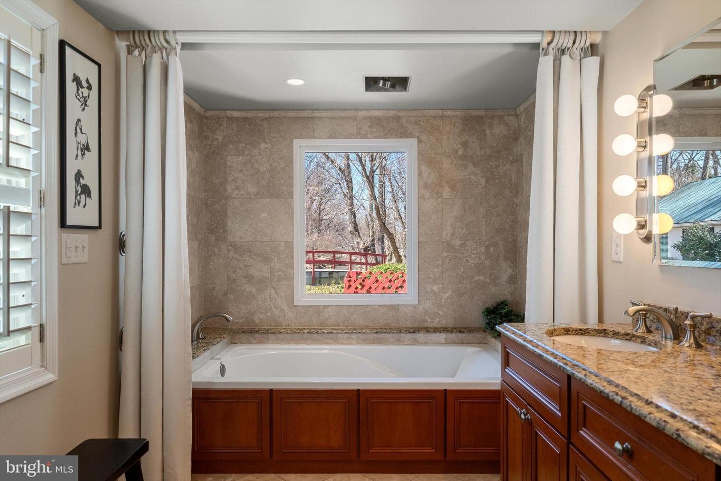 6517 Kabletown Road photo 13