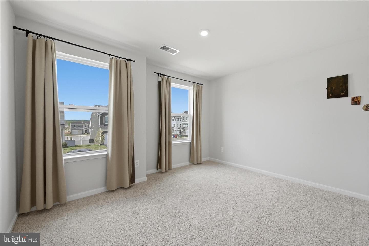 73 Hopkins Street photo 21