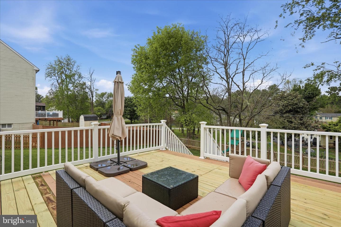 244 Kimberwicke Drive N photo 37